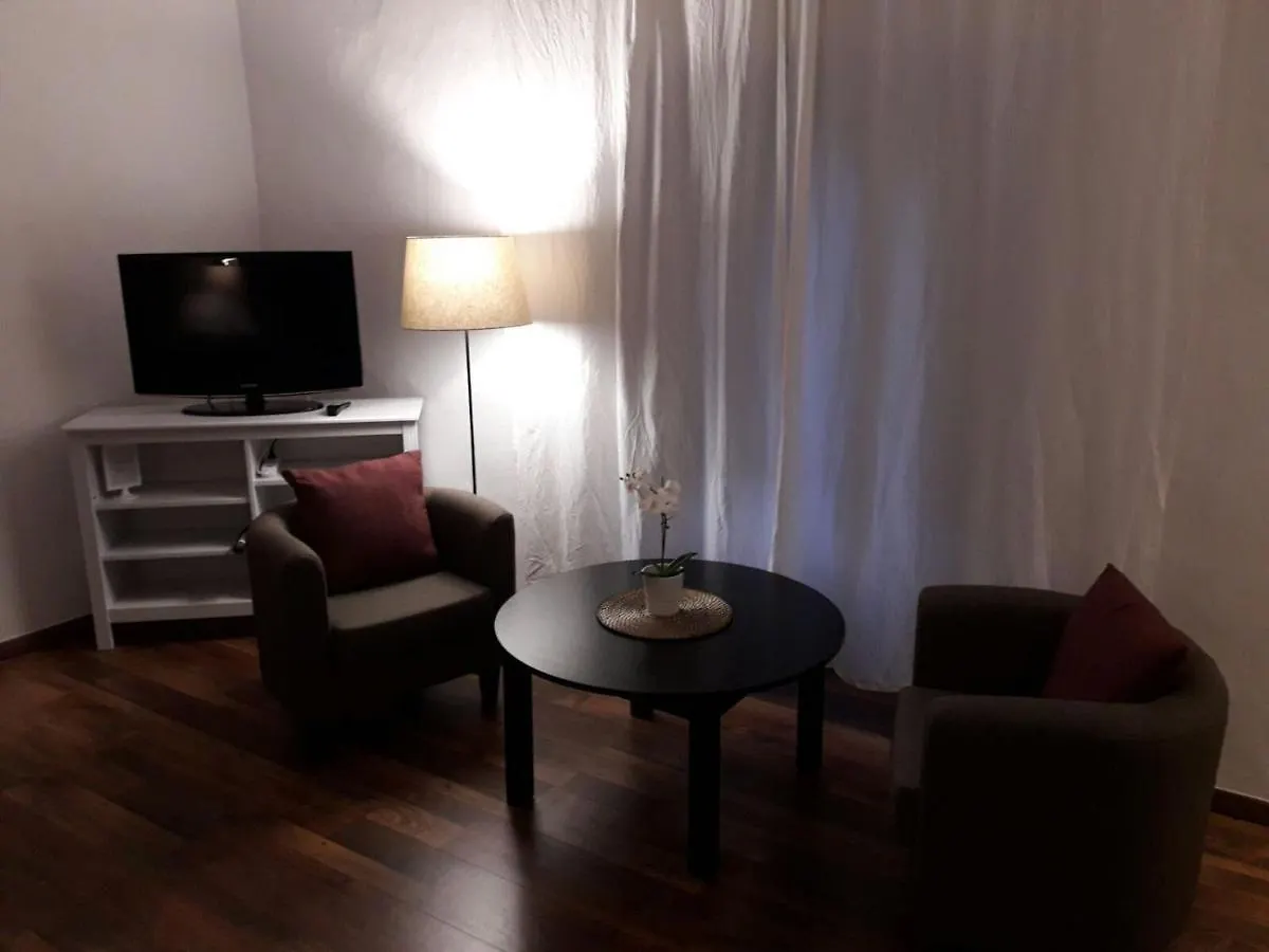 Casa Maria Dolores Haría 0*,